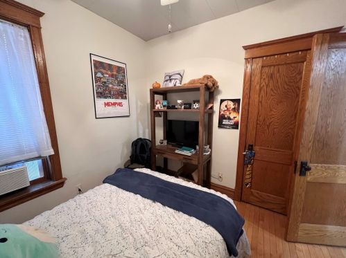 1334 Cornelia Ave, Chicago IL 60618-6035 exterior