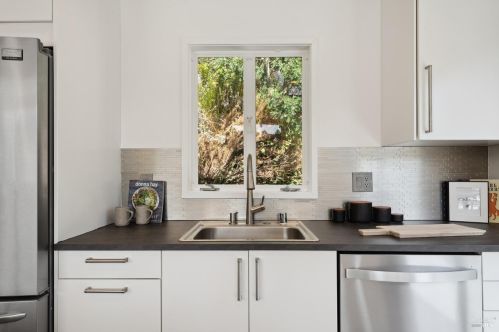 71 Tamalpais Ave, Mill Valley CA 94941-1078 exterior