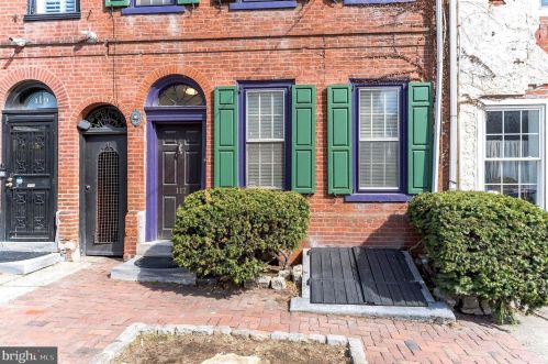 117 Fairmount Ave, Philadelphia PA  19123-3004 exterior