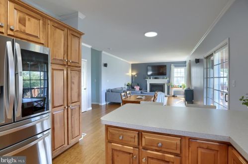 107 Doreen Dr, Hummelstown PA 17036-2725 exterior