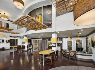 9000 Beaver Creek Rd, Alpharetta GA  30022-8301 exterior