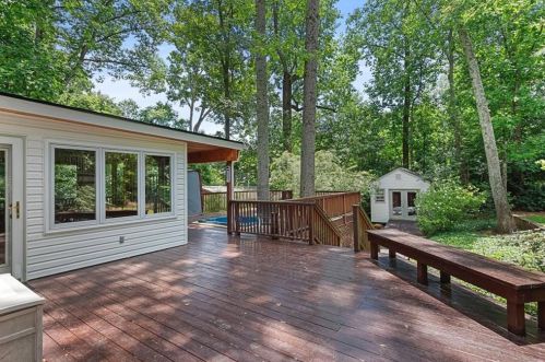 1827 Marlbrook Dr, Atlanta GA 30307-1768 exterior