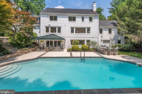 11008 Stanmore Dr, Rockville MD exterior