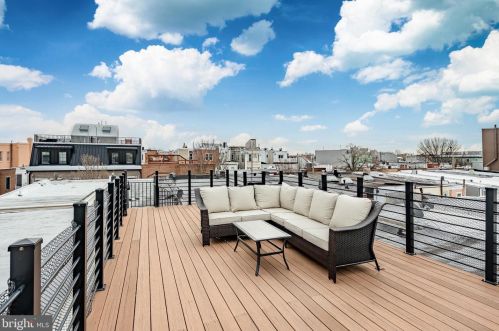 1513 Iseminger St, Philadelphia PA  19147-6215 exterior