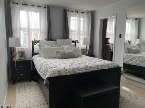 990 26th St, Paterson NJ 07513-1314 exterior