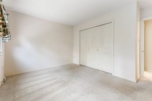 214 Allenberry Cir, Pittsburgh PA 15234-1002 exterior