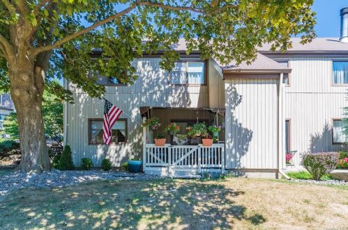 35 Sycamore Dr, Middletown NY 10940-5406 exterior