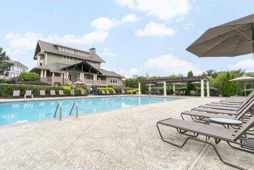 1716 Barfield Run, Atlanta GA  30318-2779 exterior