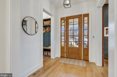 106 Geneva Ave, Silver Spring MD  20910-5105 exterior