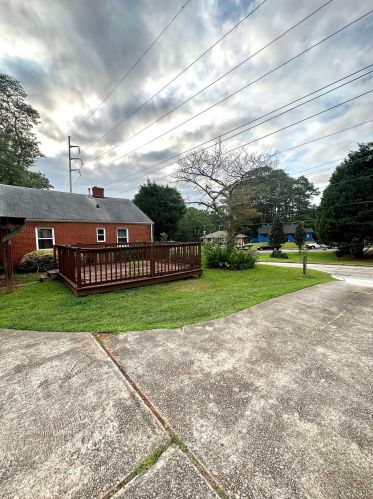 3006 Larose St, Atlanta GA 30344-4526 exterior