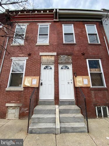 2226 Coral St, Philadelphia PA  19125-1533 exterior