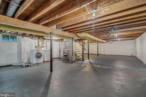 321 Mohawk Trl, Browns Mills NJ  08015-6301 exterior