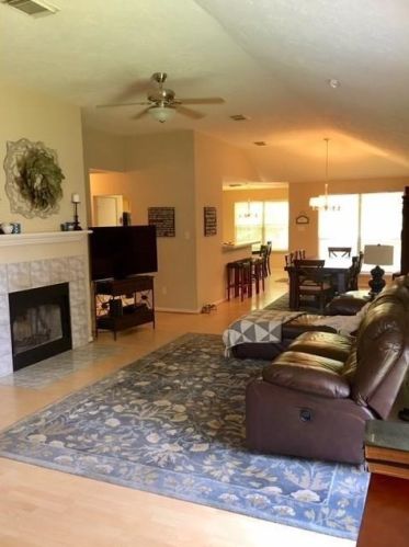 215 Cape Conroe Dr, Montgomery TX  77356-5706 exterior