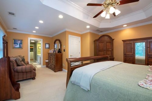 3829 Alexandria Dr, Gainesville GA 30506-4318 exterior