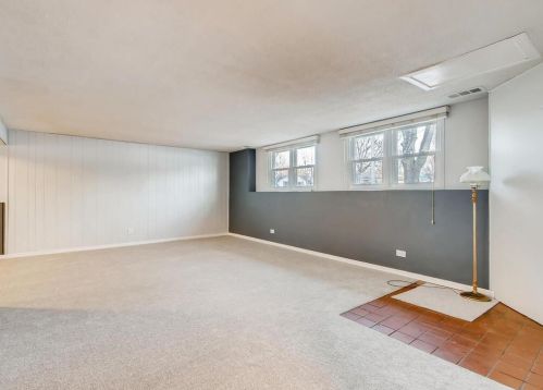 2953 Howard St, Saint Paul MN 55109-1429 exterior