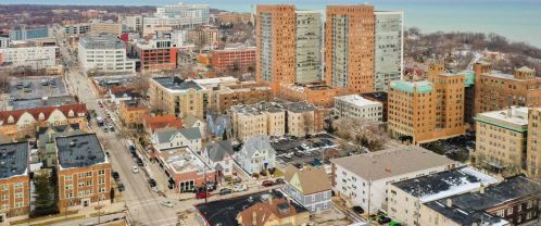 1704 Kane Pl, Milwaukee WI  53202-1753 exterior