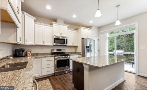 6291 Alforth Ave, Alexandria VA  22315-3202 exterior