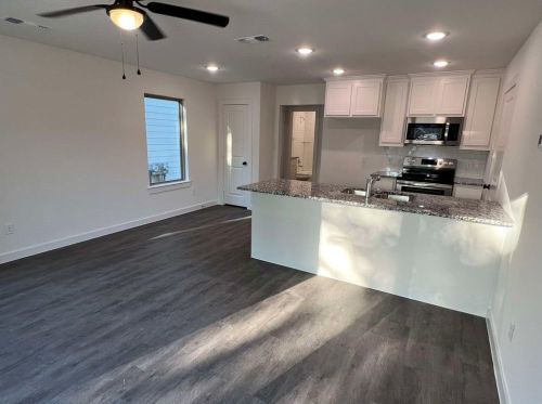 2526 Fannin Ave, Denison TX  75020-7620 exterior