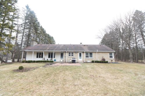 8733 Spruce Rd, Milwaukee WI 53217-1520 exterior