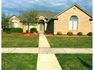 51340 Silver Bell Dr, Macomb Township, MI 48042-4348