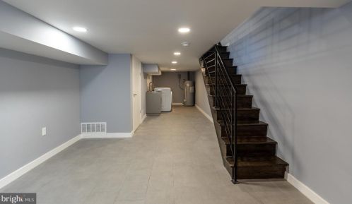 2010 23 St, Philadelphia PA 19145-2704 exterior