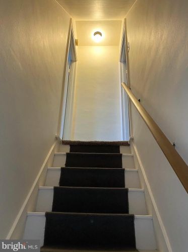 469 High St, Hanover PA 17331-3922 exterior