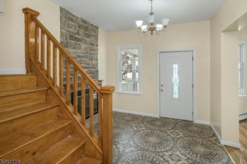 382 15th Ave, Paterson NJ  07504-1912 exterior