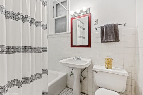 4846 Paulina St, Chicago IL  60640-4146 exterior