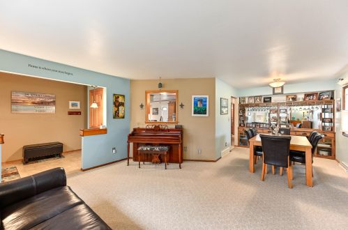 5236 24 St, Milwaukee WI 53204-2505 exterior