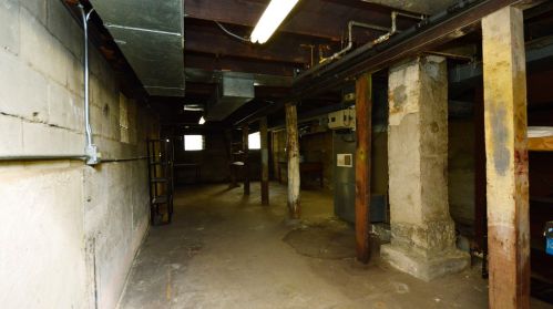 5852 Leland Ave, Chicago IL 60706-4821 exterior