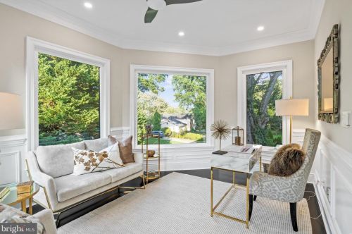 1645 Kirby Rd, Mc Lean VA  22101-3240 exterior