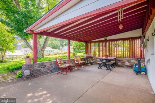 354 Heathcliffe Rd, Huntingdon Valley, PA 19006-8731