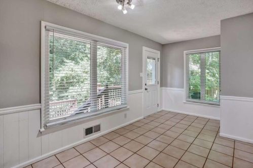 661 Old Norcross Tucker Rd, Tucker GA 30084-1622 exterior