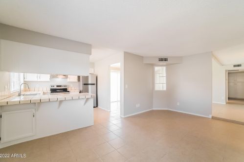 12841 40th Ave, Phoenix AZ  85029-1980 exterior