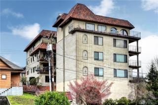 610 Aloha St, Seattle WA  98109-3929 exterior