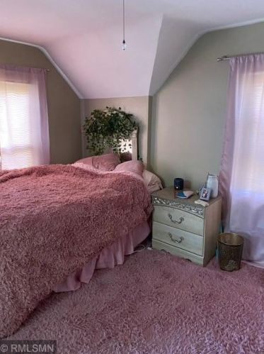 651 Cook Ave, Saint Paul MN 55106-3465 exterior