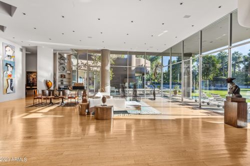 2111 Colter St, Phoenix AZ  85015-2821 exterior