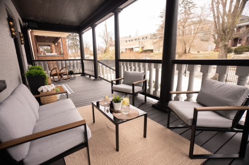 5532 Forbes Ave, Pittsburgh PA  15217-1126 exterior