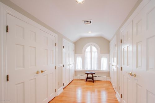 216 Cedar Ave, Red Bank NJ 07704 exterior