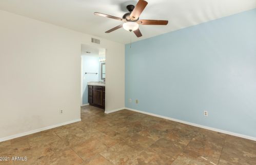 134 Beck Ln, Phoenix AZ 85032-3812 exterior