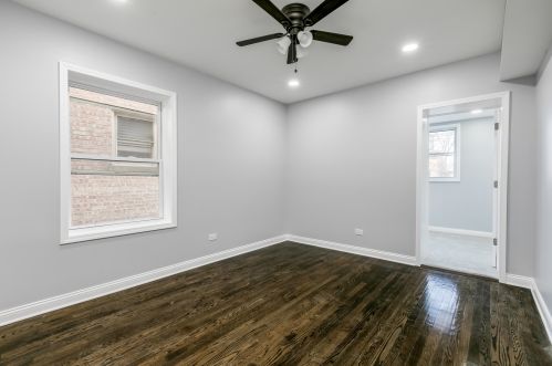 5410 Kimball Ave, Chicago IL  60625-4620 exterior