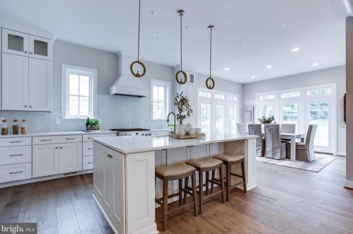 1978 Kirby Rd, Mc Lean VA 22101-5326 exterior