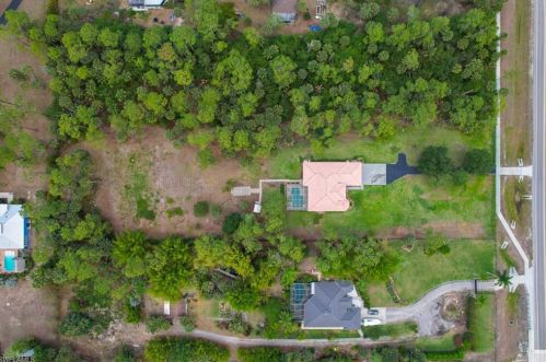 931 8 St, Naples FL 34120-3435 exterior