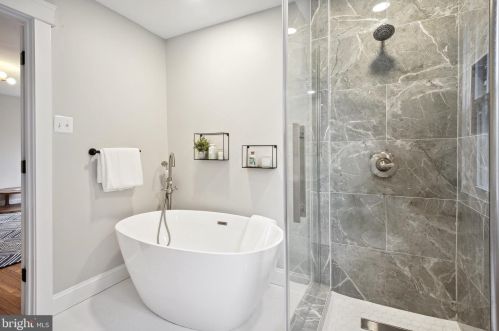 9920 Woodburn Rd, Silver Spring MD  20901-2731 exterior