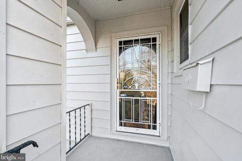 1135 Chaplin St, Washington DC  20019-4923 exterior