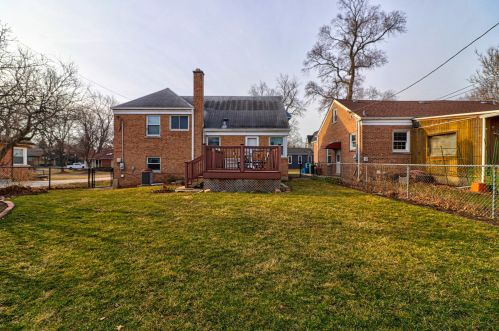 207 Augusta St, Broadview IL 60153-1028 exterior