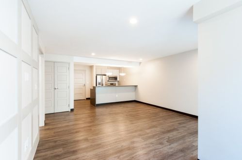 11 Dorchester St, Boston, MA