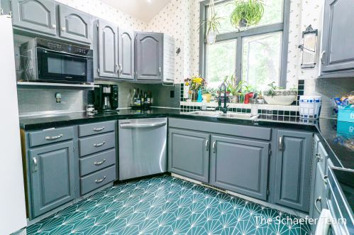 2883 Valley Ave, Grand Rapids MI 49544-1675 exterior