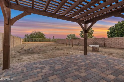 18463 5th Ave, Phoenix AZ  85023-6408 exterior