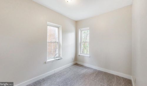 70 Warren St, Pottstown PA 19464-4336 exterior